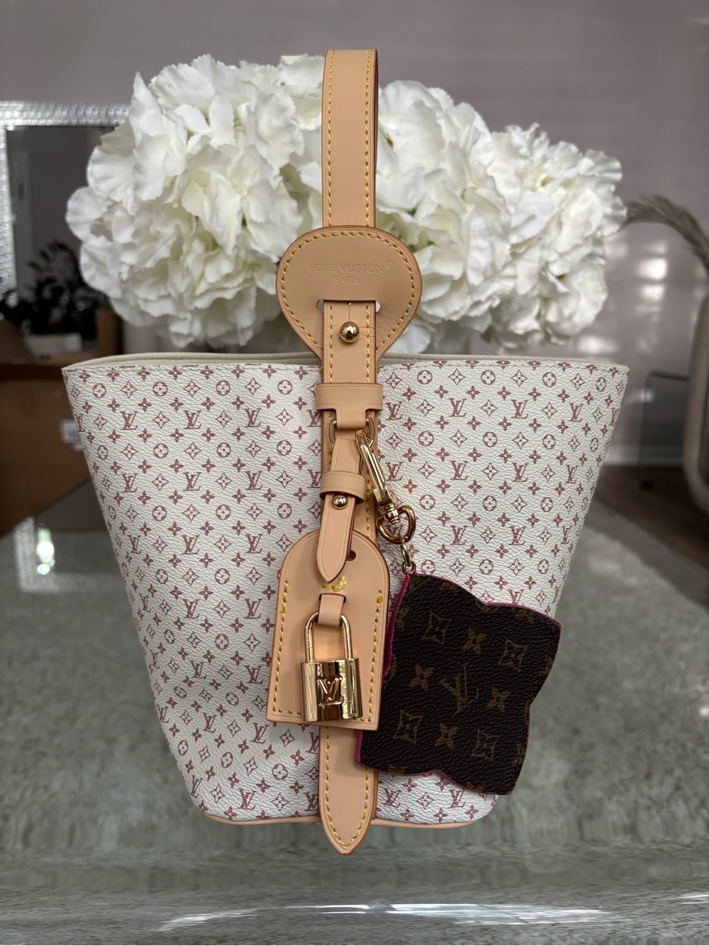 L V Fashion Designer Inspired Luxury Monogram Bag - Picture 3 of 16